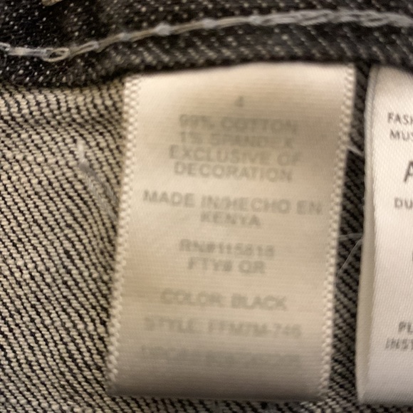 Metro 7 Black Jean Capri’s Sz ~> 4 - Picture 5 of 6